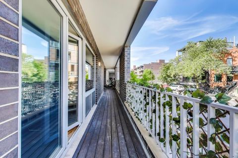 Tiny photo for 1800 N California Avenue #1E, Chicago, IL 60647 (MLS # 12617256)