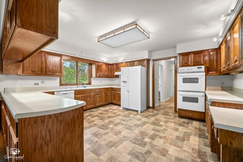 Tiny photo for 3108 Deer Path Drive, Joliet, IL 60435 (MLS # 12606175)