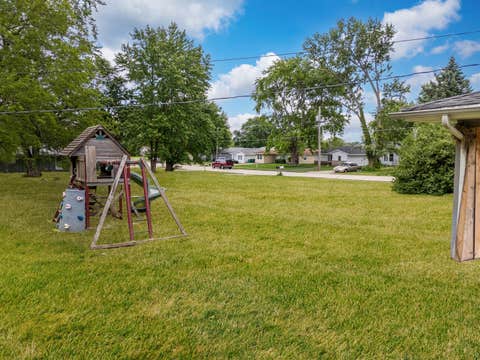 Tiny photo for 306-310 S Lincoln Street, Elwood, IL 60421 (MLS # 12699018)