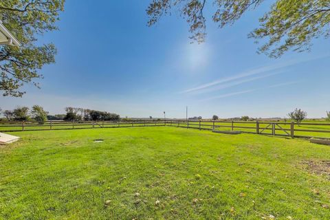 Tiny photo for 17128 Lukens Road, Sycamore, IL 60178 (MLS # 12489451)