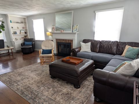 Tiny photo for 1437 S Walnut Avenue, Freeport, IL 61032 (MLS # 12625343)