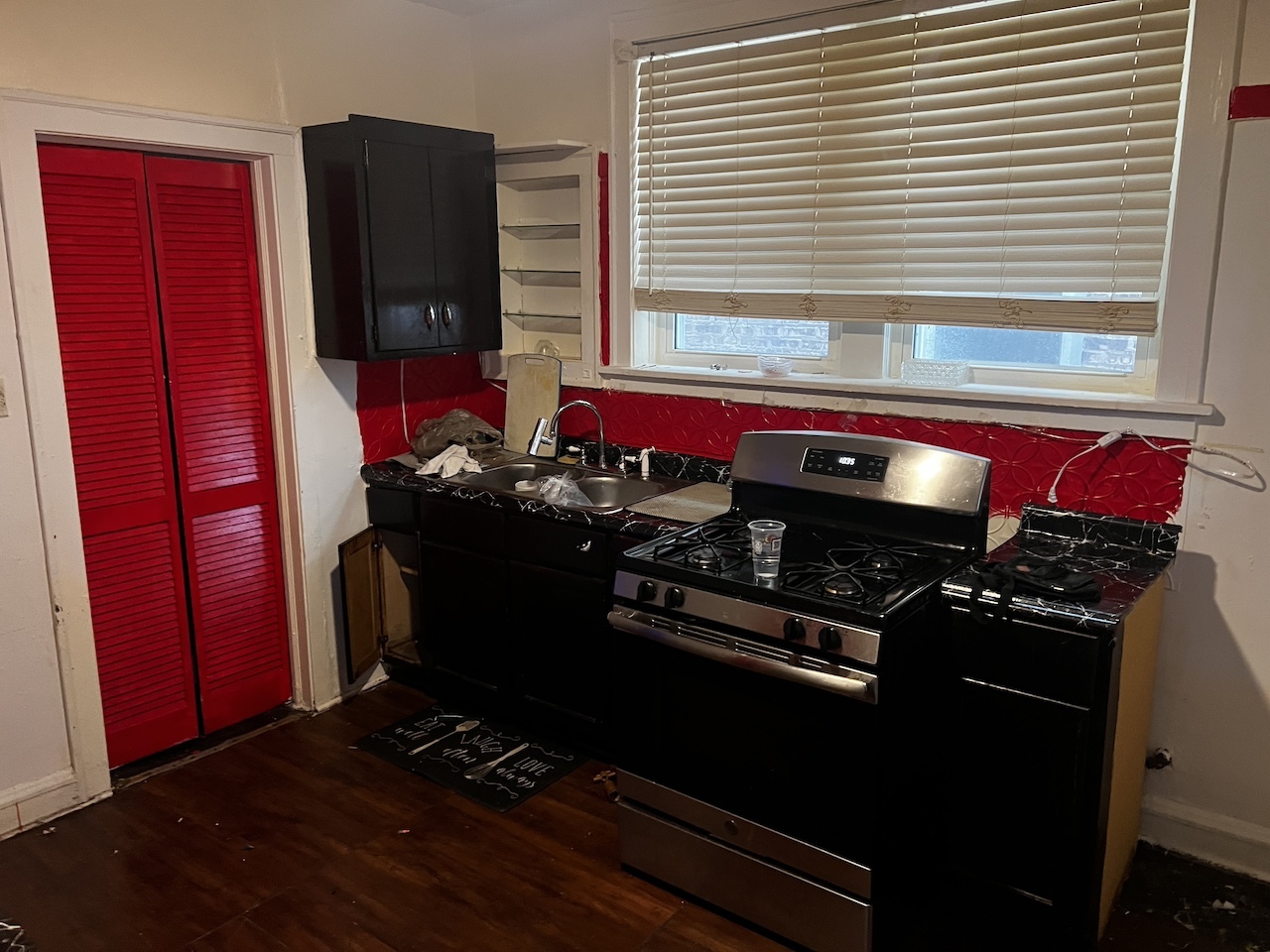 8226 S Paulina Street