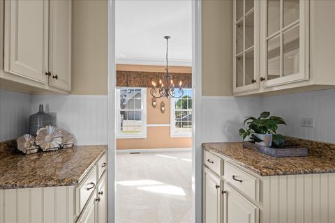 Tiny photo for 2538 Needham Court, Aurora, IL 60503 (MLS # 12506917)