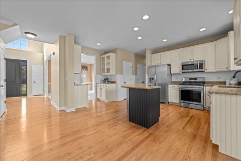 Tiny photo for 2538 Needham Court, Aurora, IL 60503 (MLS # 12506917)