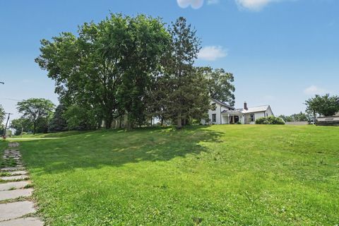 Tiny photo for 104 N Lime Street, Albany, IL 61230 (MLS # 12673561)