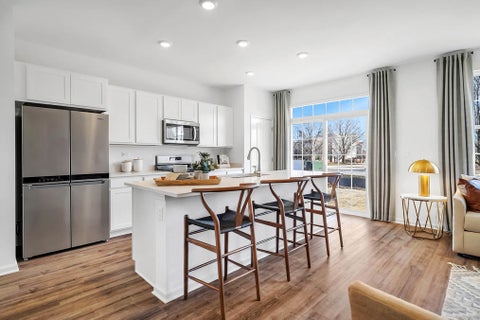Tiny photo for 272 Charlestowne Lakes Drive, St. Charles, IL 60174 (MLS # 12690803)