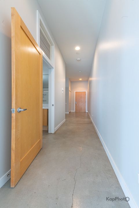 Tiny photo for 939 W Madison Street #403, Chicago, IL 60607 (MLS # 12610995)