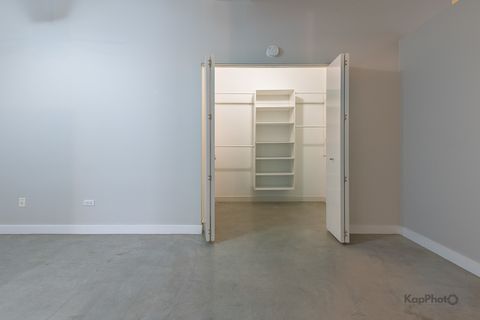 Tiny photo for 939 W Madison Street #403, Chicago, IL 60607 (MLS # 12610995)