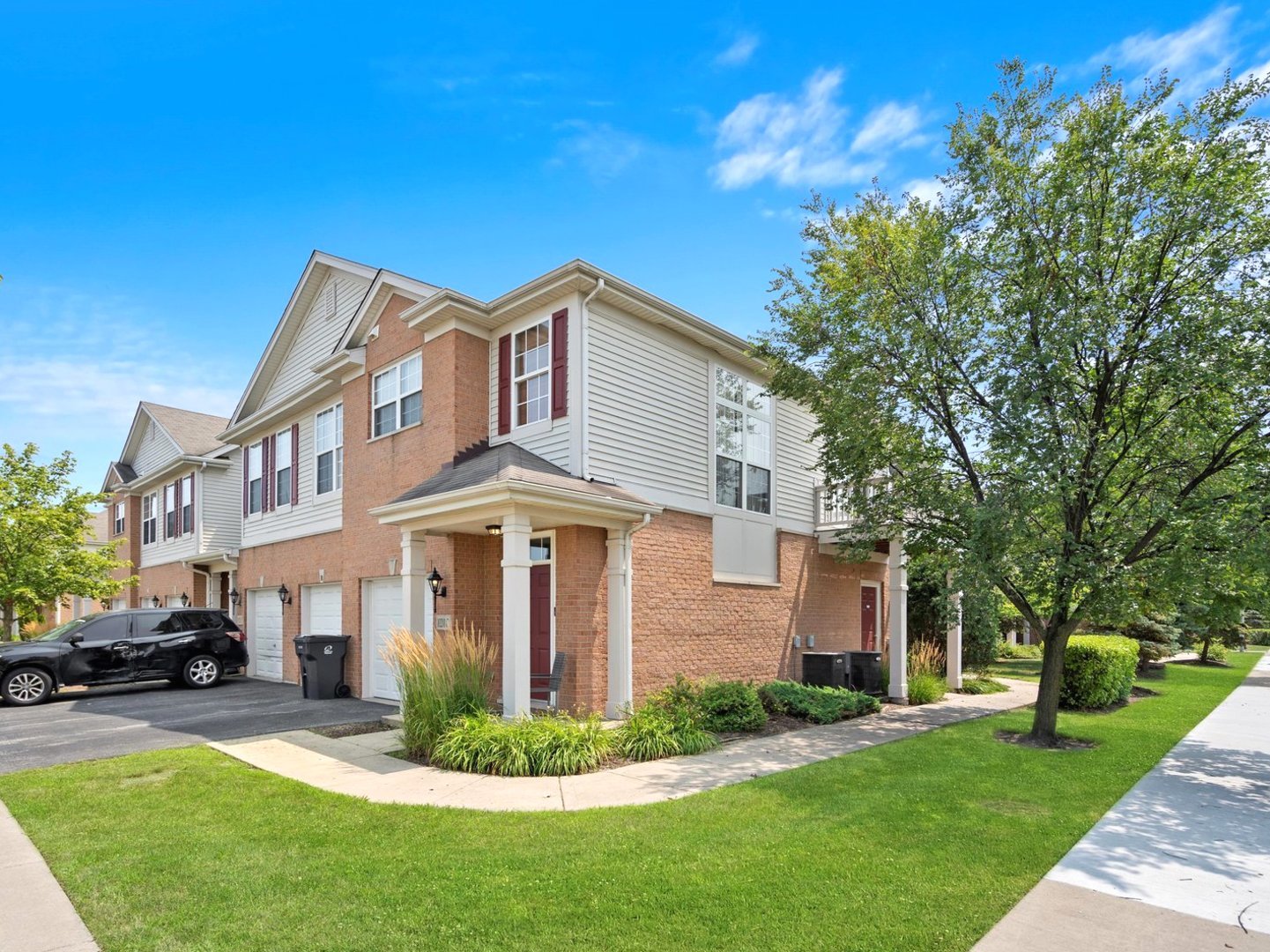 View Bridgeview, IL 60455 townhome