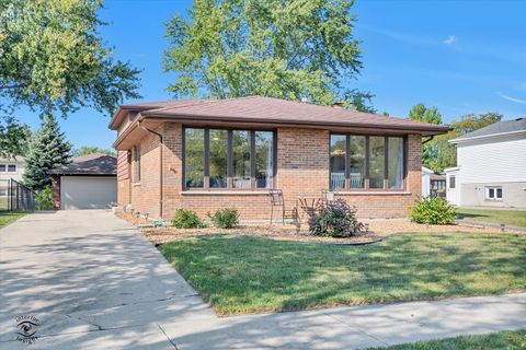 Photo of 17842 65th Avenue, Tinley Park, IL 60477 (MLS # 12491787)