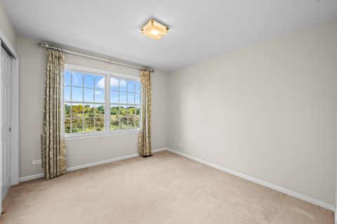 Tiny photo for 23 Championship Parkway, Hawthorn Woods, IL 60047 (MLS # 12475209)