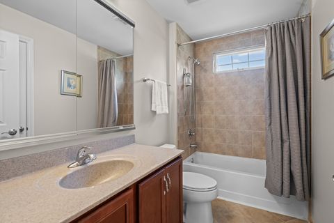 Tiny photo for 23 Championship Parkway, Hawthorn Woods, IL 60047 (MLS # 12475209)