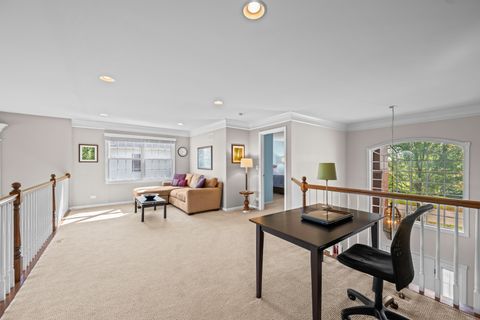 Tiny photo for 23 Championship Parkway, Hawthorn Woods, IL 60047 (MLS # 12475209)