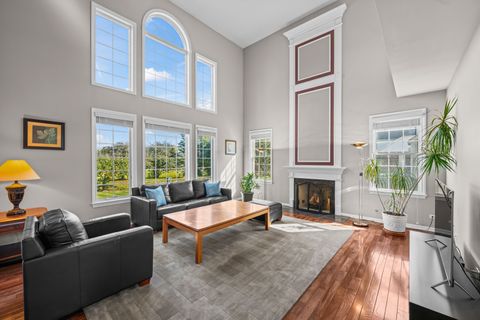 Tiny photo for 23 Championship Parkway, Hawthorn Woods, IL 60047 (MLS # 12475209)