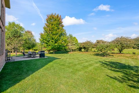 Tiny photo for 23 Championship Parkway, Hawthorn Woods, IL 60047 (MLS # 12475209)