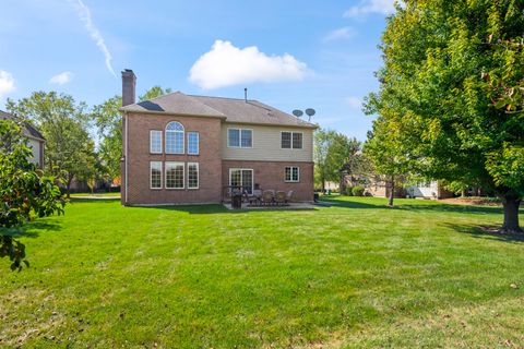 Tiny photo for 23 Championship Parkway, Hawthorn Woods, IL 60047 (MLS # 12475209)