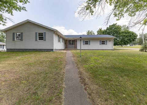 Tiny photo for 1402 Rosehill Avenue, Camanche, IA 52730 (MLS # 12712070)