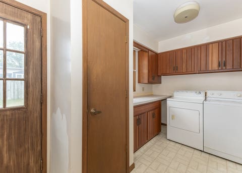 Tiny photo for 1402 Rosehill Avenue, Camanche, IA 52730 (MLS # 12712070)