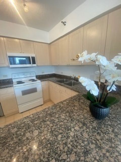 Tiny photo for 512 N McClurg Court #3409, Chicago, IL 60611 (MLS # 12579408)