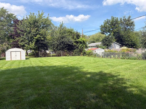 Tiny photo for 18610 W Karen Lane, Gurnee, IL 60031 (MLS # 12742089)