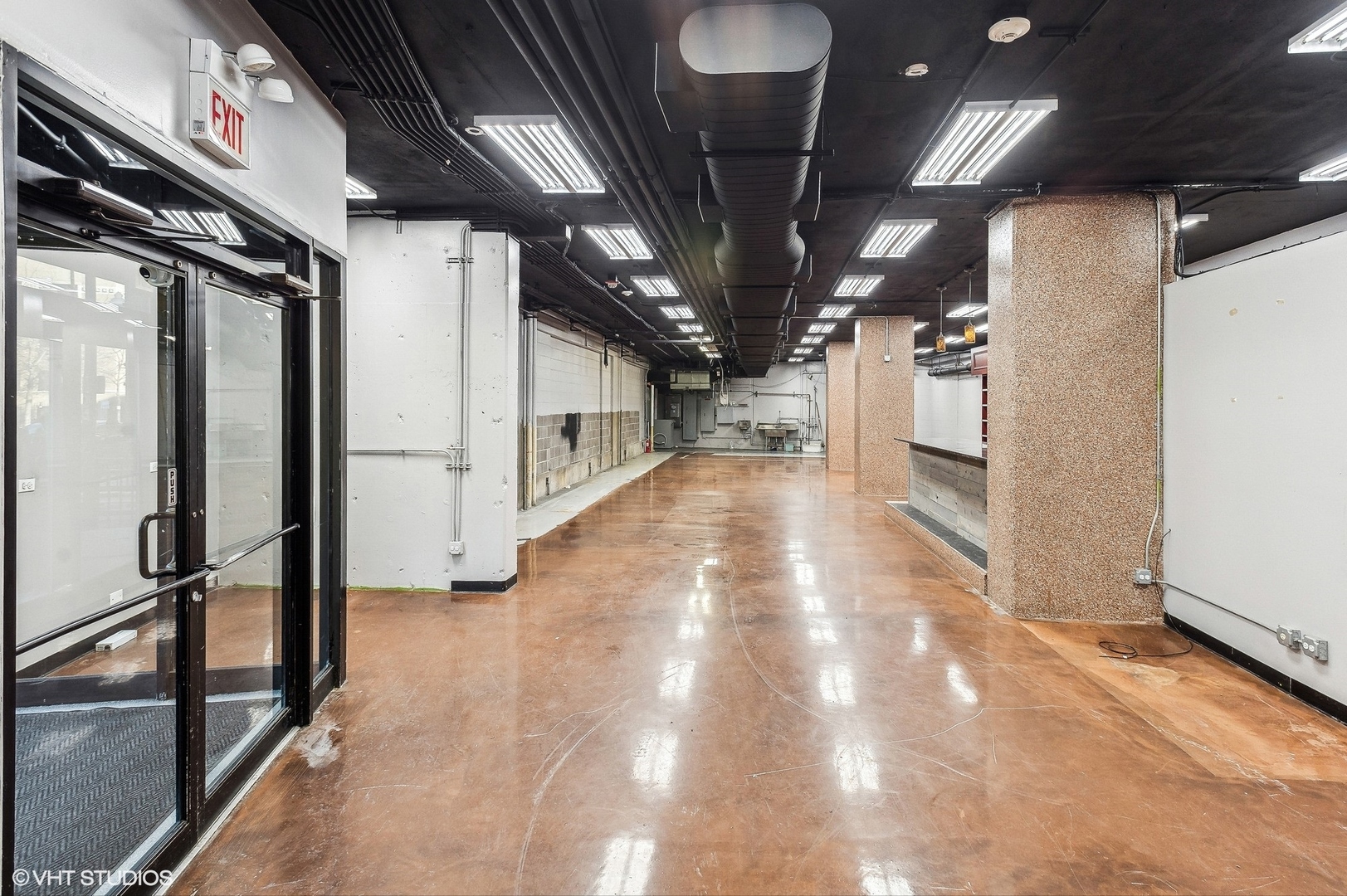 3930 N Pine Grove Avenue C-2