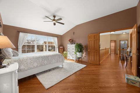 Tiny photo for 8 Fairfax Court, Bolingbrook, IL 60490 (MLS # 12586764)