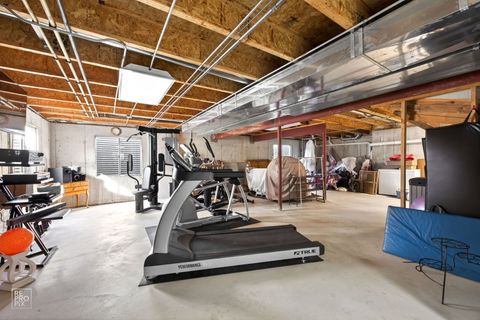 Tiny photo for 8 Fairfax Court, Bolingbrook, IL 60490 (MLS # 12586764)