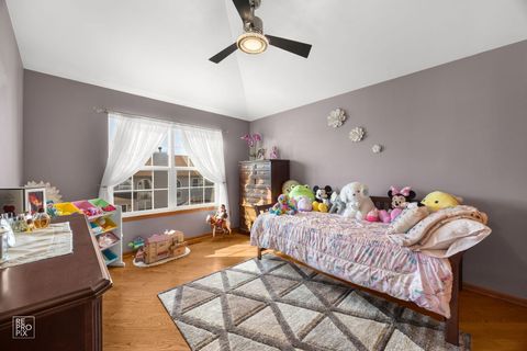 Tiny photo for 8 Fairfax Court, Bolingbrook, IL 60490 (MLS # 12586764)