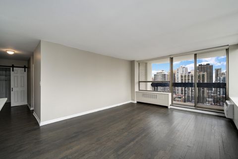 Tiny photo for 1455 N Sandburg Terrace #1802, Chicago, IL 60610 (MLS # 12560062)