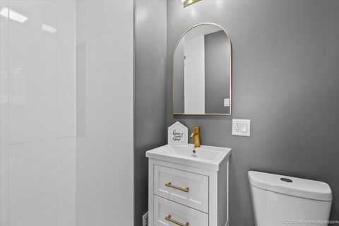 Tiny photo for 9733 S Springfield Avenue, Evergreen Park, IL 60805 (MLS # 12519433)