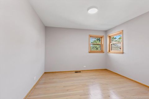 Tiny photo for 9733 S Springfield Avenue, Evergreen Park, IL 60805 (MLS # 12519433)