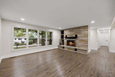 Tiny photo for 355 Hiawatha Drive, Lake In The Hills, IL 60156 (MLS # 12785969)