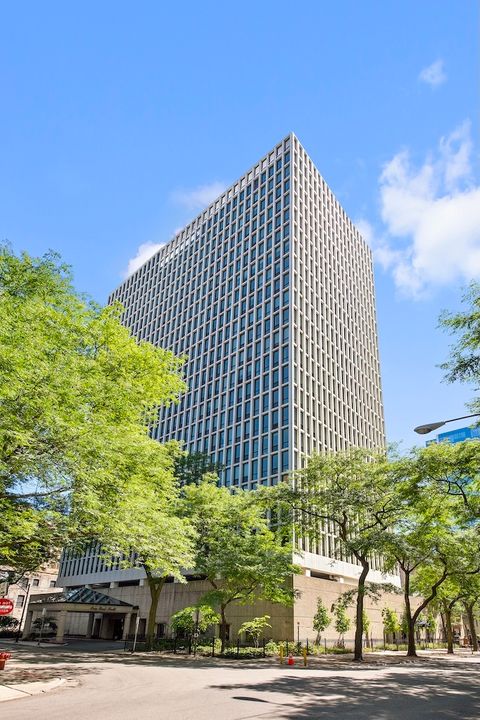 Photo of 1 E Scott Street #1003, Chicago, IL 60610 (MLS # 12467901)
