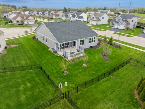 Tiny photo for 9242 Enstrom Court, Huntley, IL 60142 (MLS # 12620276)
