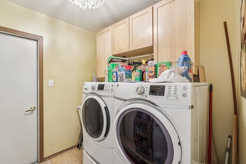 Tiny photo for 22646 Lawndale Avenue, Richton Park, IL 60471 (MLS # 12445105)