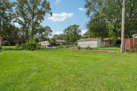 Tiny photo for 22646 Lawndale Avenue, Richton Park, IL 60471 (MLS # 12445105)