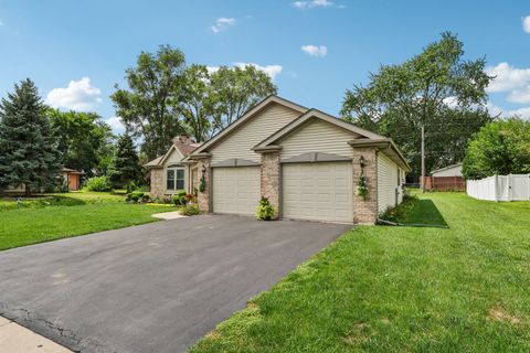 Tiny photo for 22646 Lawndale Avenue, Richton Park, IL 60471 (MLS # 12445105)