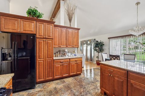 Tiny photo for 22646 Lawndale Avenue, Richton Park, IL 60471 (MLS # 12445105)