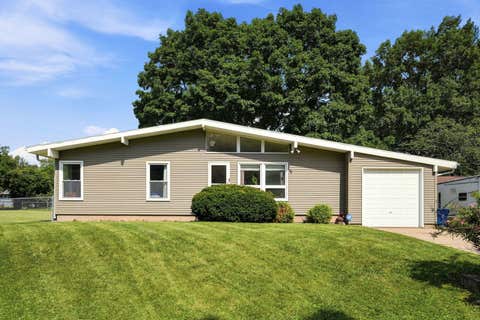 Photo of 3818 15th Street, Moline, IL 61265 (MLS # 12710420)