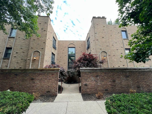 455 W GRANT PL APT 8, CHICAGO, IL 60614 - Image 4da0776990d6f70211a391dce2fdf8a8/731408265
