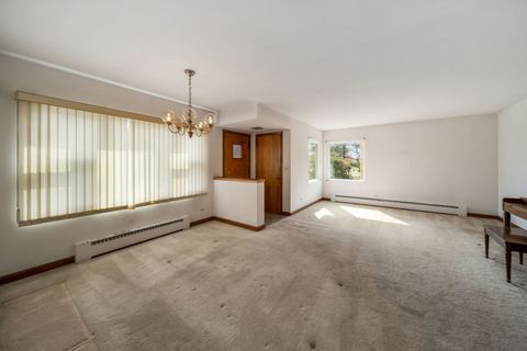 Tiny photo for 1008 Canfield Road, Park Ridge, IL 60068 (MLS # 12600665)