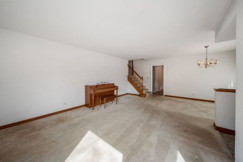 Tiny photo for 1008 Canfield Road, Park Ridge, IL 60068 (MLS # 12600665)