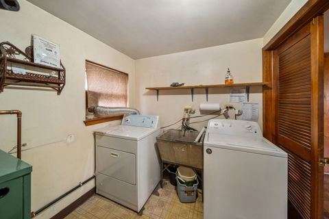 Tiny photo for 1008 Canfield Road, Park Ridge, IL 60068 (MLS # 12600665)