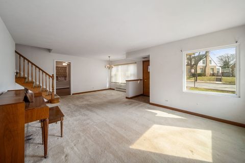 Tiny photo for 1008 Canfield Road, Park Ridge, IL 60068 (MLS # 12600665)
