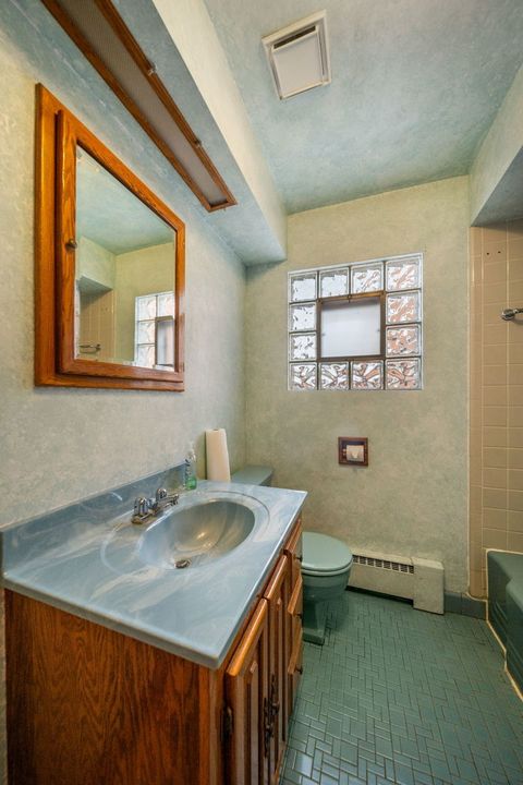 Tiny photo for 1008 Canfield Road, Park Ridge, IL 60068 (MLS # 12600665)