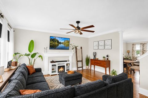 Tiny photo for 688 Bay Shore Drive, Pingree Grove, IL 60140 (MLS # 12637858)