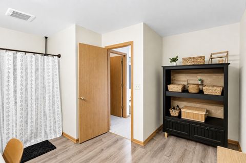 Tiny photo for 688 Bay Shore Drive, Pingree Grove, IL 60140 (MLS # 12637858)