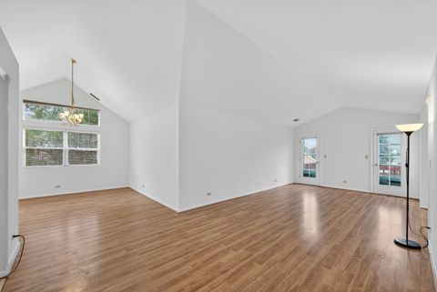 Tiny photo for 99 Ione Drive #B, South Elgin, IL 60177 (MLS # 12603626)