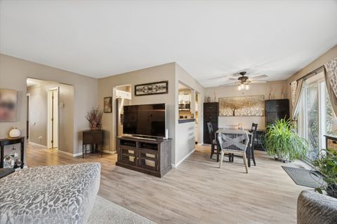 Tiny photo for 7030 Park Lane Court #101, Woodridge, IL 60517 (MLS # 12543911)