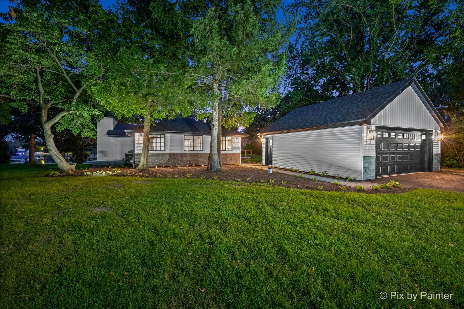 34803 N Hiawatha Trail